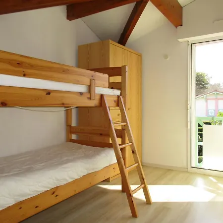 Maison T3 A - 4/6 Pers - Jardin, Terrasse, Proche Et Pistes Cyclables - Fr-1-521-116 Holiday home *